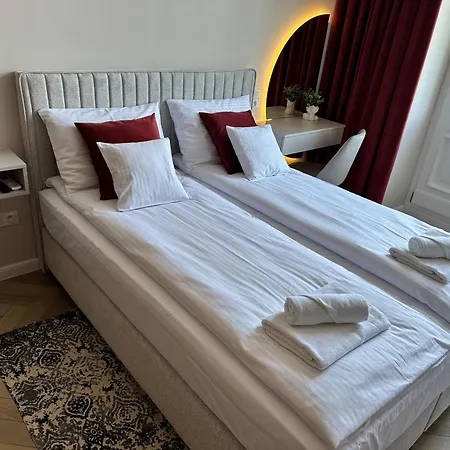 Nowy!!! Aleja Slaw Apartament W Roosevelta Residence Przy Off Piotrkowska, Klimatyzacja, Wejscie Na Kod, Wifi, Fv Lodz